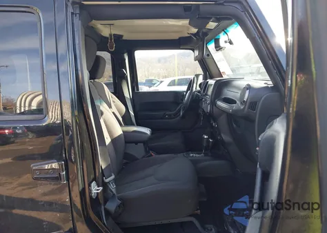 2015 Jeep Wrangler Unlimited Sport from USA, damaged, VIN 1C4BJWDG9FL510113